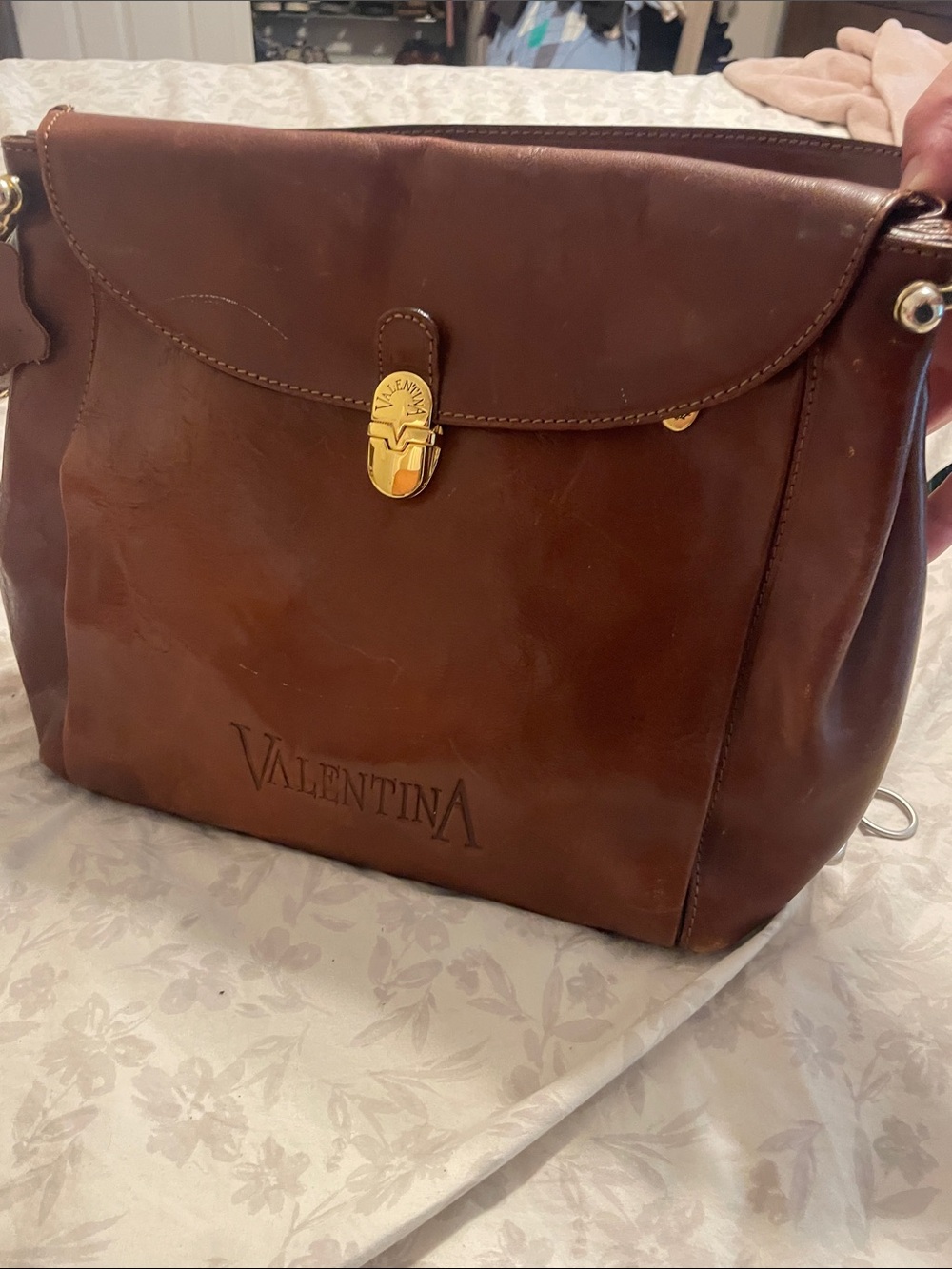 Valentina Brown 100% Genuine Leather Shoulder Bag with Gold Hardware Italy - Picture 5 of 9